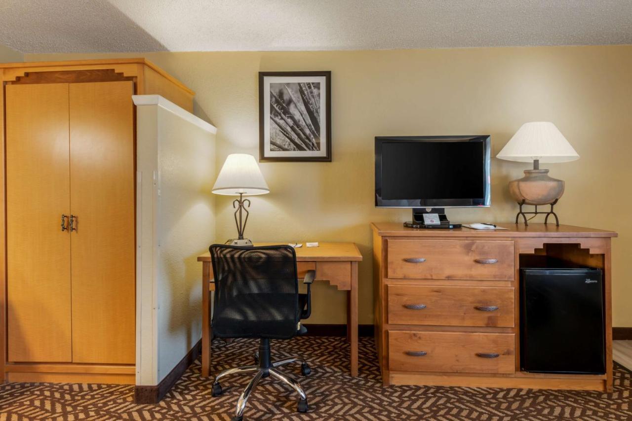 Best Western Turquoise Inn & Suites Cortez Exteriör bild